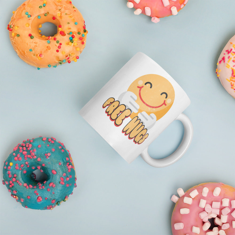 Free Hugs Smiley Face Mug - [Duck 'n' Monkey]